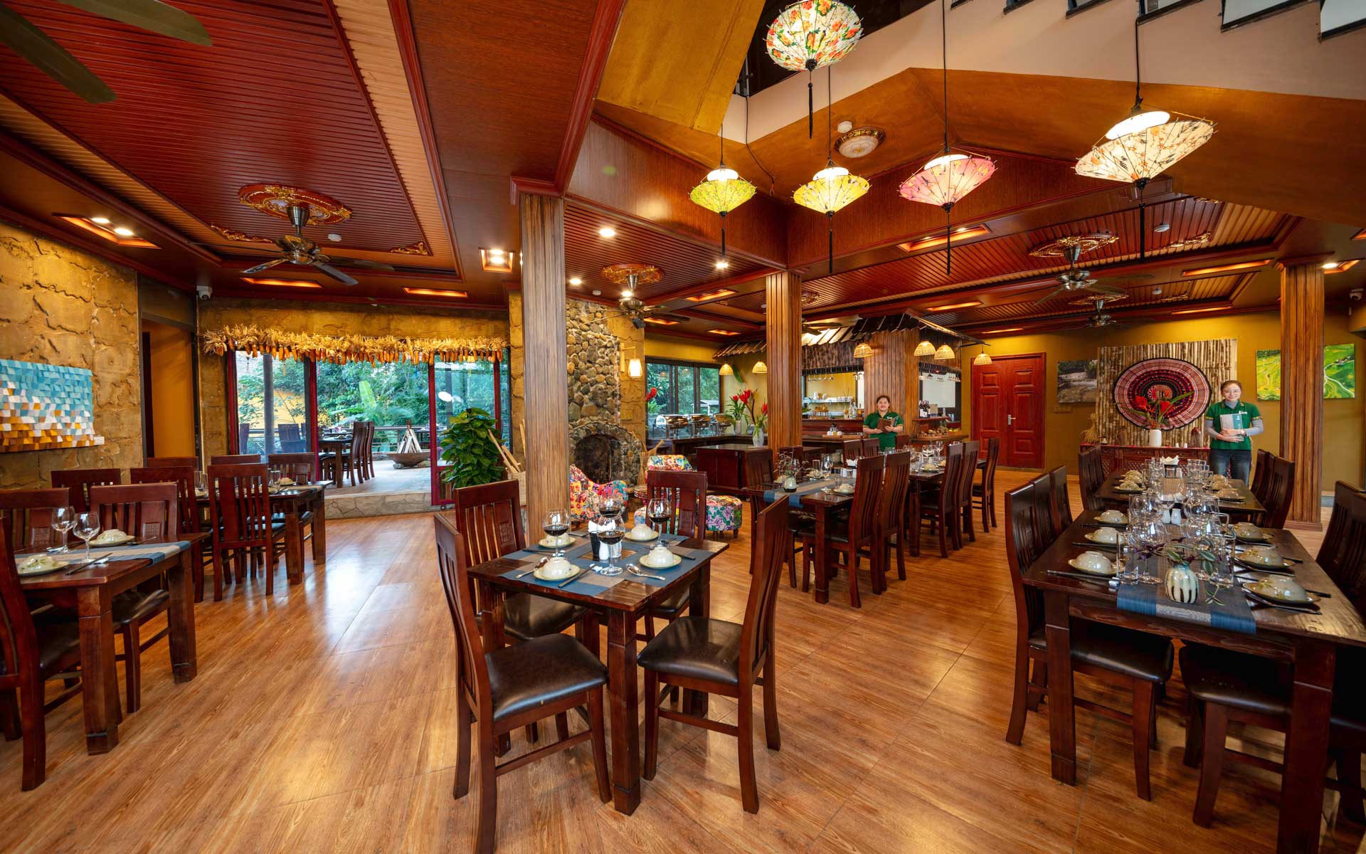 restaurant ecoluxe 2